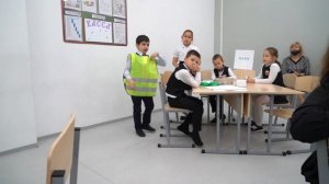 Занятие по внеурочной деятельности «Правила движения пешеходов и транспорта на улице» в 1 классе