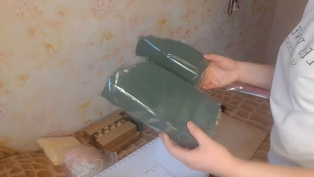 Коробка с цветами и конфетами | DIY