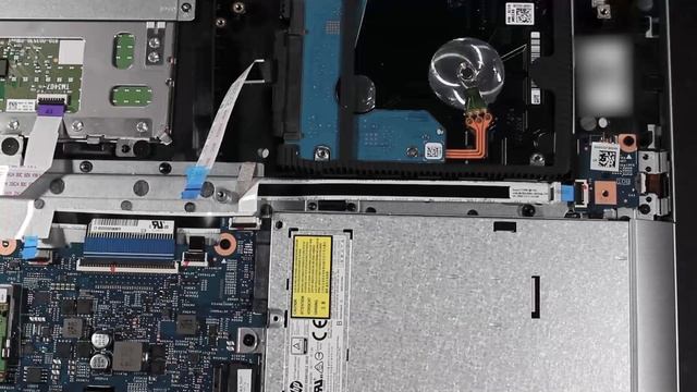 Removing & replacing parts for HP ENVY 17-bw0000 Laptop | HP Computer Service смотреть онлайн