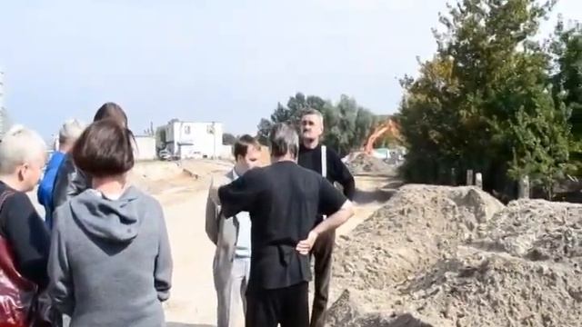 Стройка прямой дороги от моста до ЖД Дарница смотреть онлайн