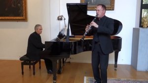 GERSHWIN Rhapsody in blue clarinet glissando
