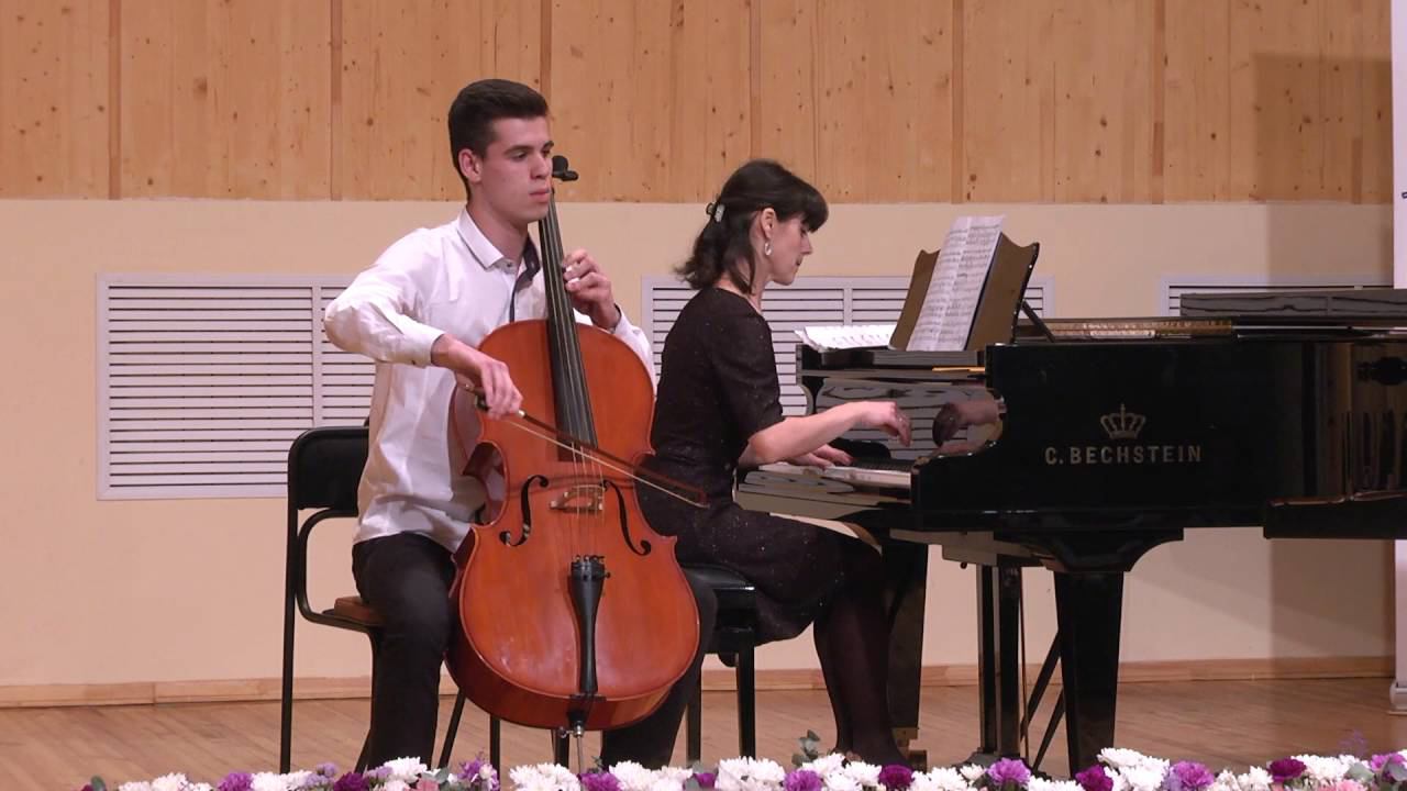 Э.Лало - Концерт ре минор, 1 часть (Михаил Родионов, виолончель). Концертмейстер Ирина Родионова.