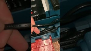 Аккумуляторный перфоратор Bosch GBH 187-LI