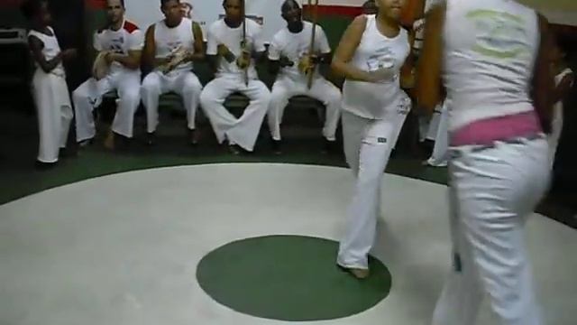 capoeira raizes negras m . washington e jalara m . atabaque смотреть онлайн