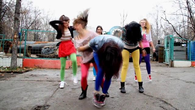 Тёлки Продакшн - Лампасы - Лягушки смотреть онлайн