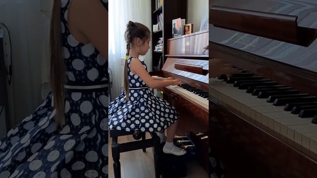 Неаполитанская песенка Чайковский Varvava Zakalina 7yo Краснодар смотреть онлайн