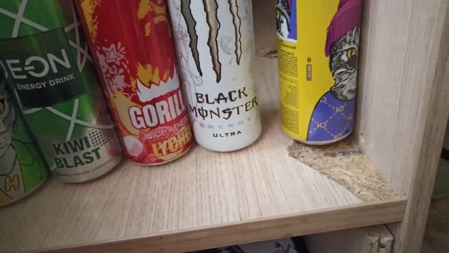 Пополнение коллекции !!Собираю стену из банок от энергетиков!!! смотреть онлайн