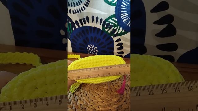 Детская сумочка крючком из  шнура Caramel Dolce, описание работы