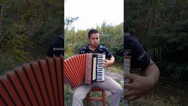 Песня со смыслом о жизни.авторская.