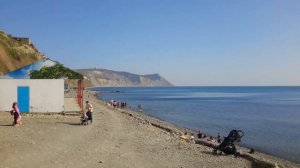 Анапа. Пляж высокого берега. Открытие купального сезона. Пора загорать