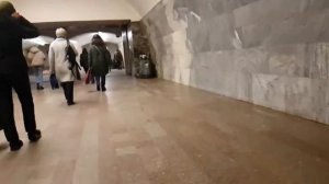 Люди в Метро Москвы, таганская