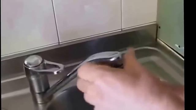 Насадка аэратор на кран для экономии воды дома