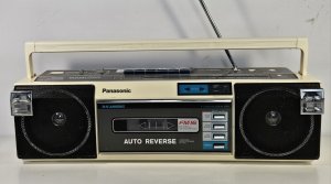 Винтажный стереомагнитофон Panasonic Ambience RX-FM16 AM-FM-радио Бумбокс-произведён в Сингапуре