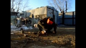 Для безопасного подогрева УАЗА в лесу от паяльной лампы.