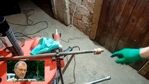 Как лучше вручную или электричеством? Нарезаем резьбы клуппом.