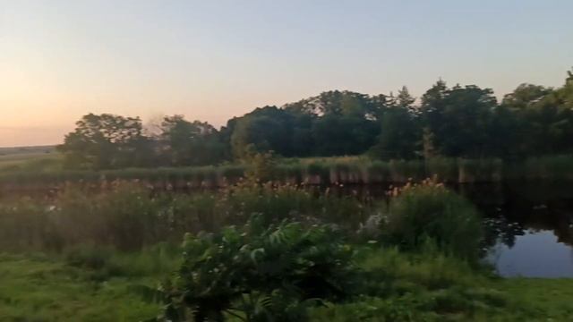 Идеи для фото у реки!! Берем чемодан и погнали!! смотреть онлайн