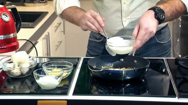 Готовим "Жульен" вместе с "Умной Кухней" смотреть онлайн