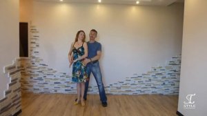 Хастл - Нуэво   "Присаживание партнерши на бедро"