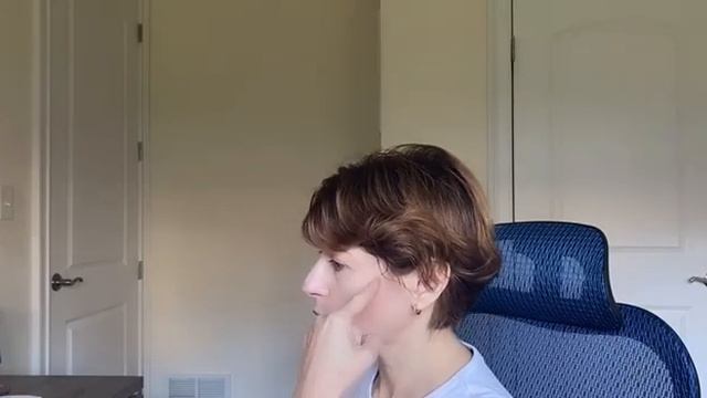 Упражнение на высокие скулы #2