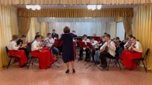 Оркестр русских народных инструментов г.Шарыпово     Е.Дербенко,,По улочке вечерком "