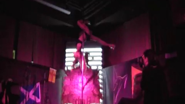 Стриптиз шоуларын онлайн көріңіз Стриптиз шоуларын онлайн көріңіз