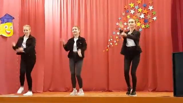 Современный танец девочек/Легкий танец. смотреть онлайн