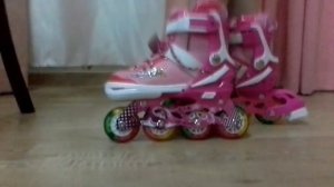 Видеоурок как кататься на роликах для начинающих!!!?