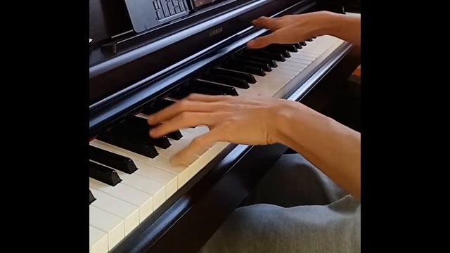 Schumann Papillons Op.2 No.3 Waltz (F# minor) смотреть онлайн