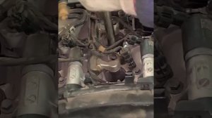 Замена свечей зажигания Вольво S 90 #заменасвечейвольво