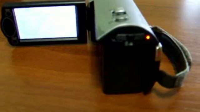 Тест видеокамеры Panasonic HС- V110EE  Видеокамера со стабилизатором и мощным зуммом
