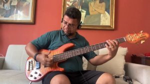 Baixo Yamaha BB- G5A