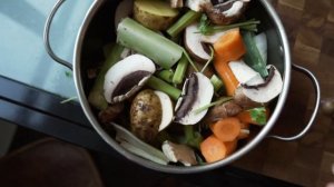 ОВОЩНОЙ БУЛЬОН КАК ПРАВИЛЬНО ПРИГОТОВИТЬ| Веганские рецепты @Vegadaily