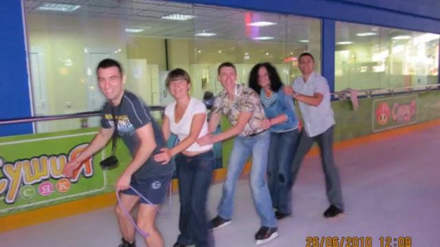 Игры на льду.avi смотреть онлайн