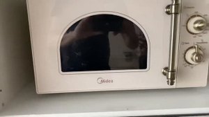 Обзор микроволновки Midea MG820CJ-12