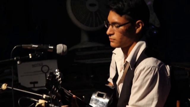 Jarsi Ibanez at Stage 84 смотреть онлайн