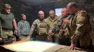 На позиции 114 бригады, воюющей на Авдеевском направлении, приезжал Сергей Кириенко