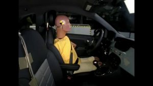 2012 Fiat 500 side IIHS crash test