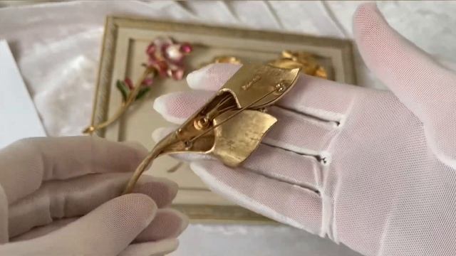 Винтажные украшения Coro, история создания Francois. Броши 1960-х годов