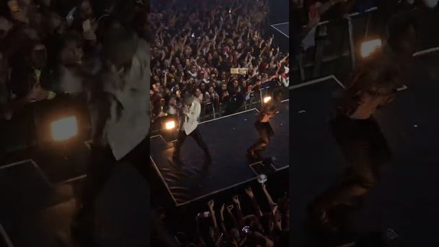 Stray Kids in Moscow /190804 смотреть онлайн