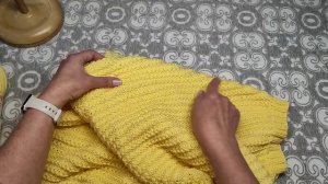 Жилетка со спущенным плечом/Описание