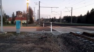 Красивый закат и дизель-поезда на станции Аэгвийду / Beautiful sunset and DMU trains in Aegviidu