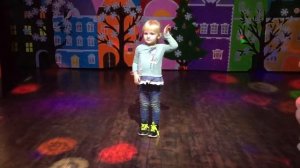 Зайка прыг-прыг-прыг)))