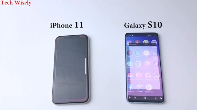 iPhone 11 vs Galaxy S10 | Speed Test & Size comparison смотреть онлайн