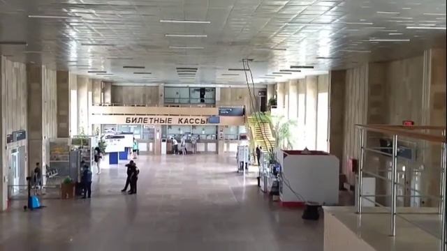 Родные просторы. Удивительная архитектура. Вокзал - ворота города смотреть онлайн