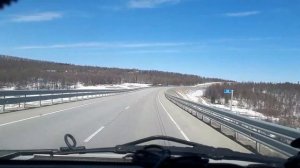 Дорога Невер на Якутск, на Газоне по северной дороге . Доехали до Нерюнгри