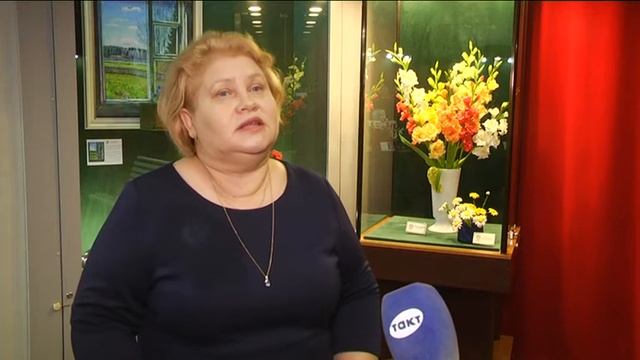 В Курском краеведческом музее проходит уникальная выставка цветочных композиций