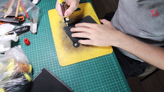 Документница своими руками из кожи. Документница для авто.Работа с кожей.Сделать документницу сам.
