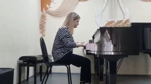 В Куперевич Элегическая серенада исполняет Корытина Татьяна