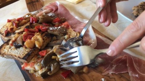 Итальянский ресторан.Italy ristorante.Традиционный Итальянский обед .