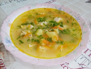 Рецепт приготовления сырного супчика с курицей.